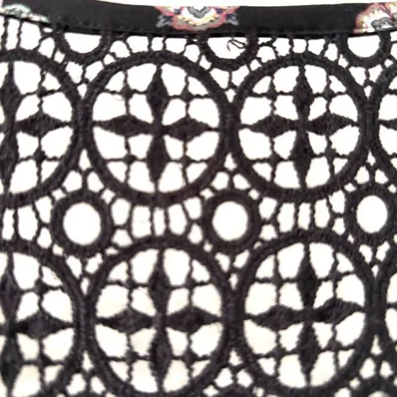 DR2 by Daniel Rainn L pleat back black crochet detailed paisley Pockets V-neck d - Picture 10 of 16